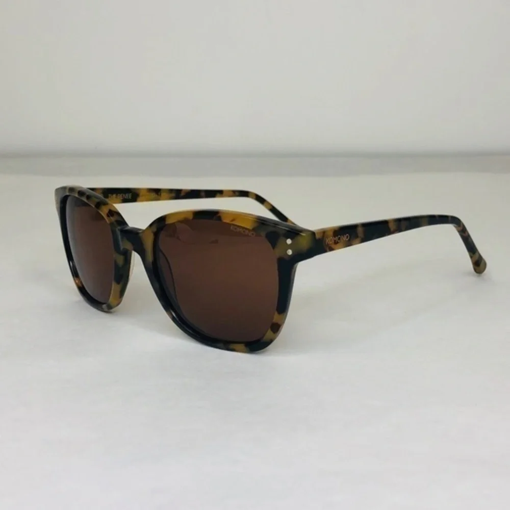 Anthropologie komono sunglasses